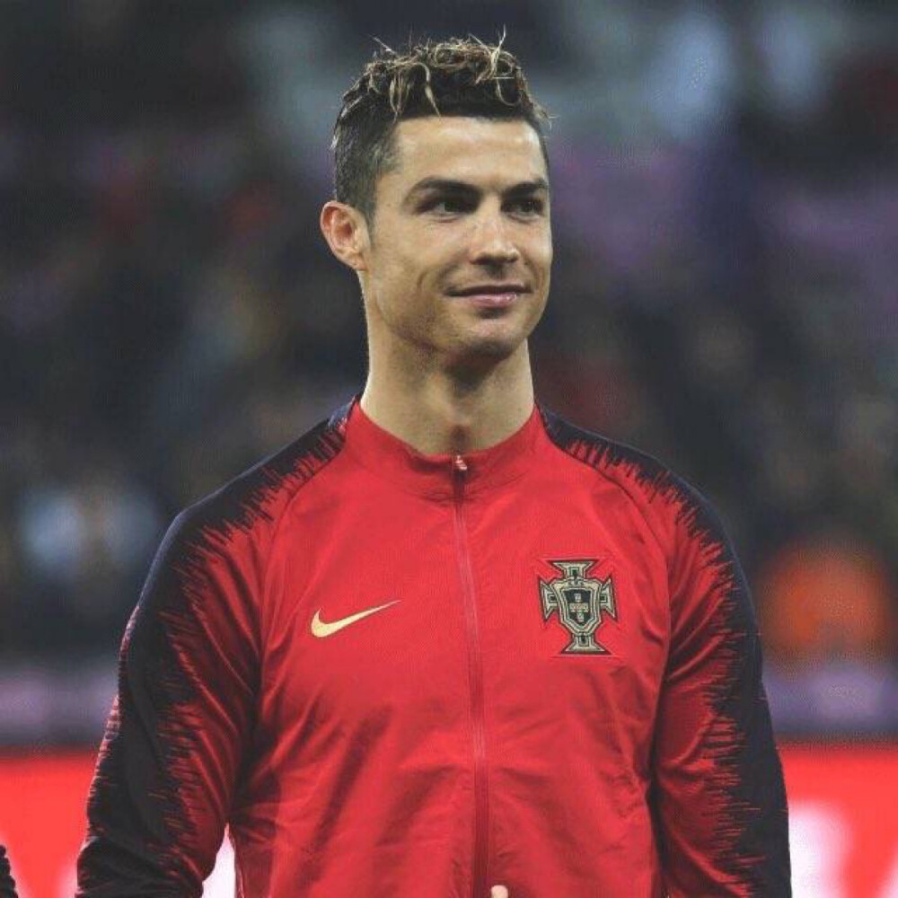 校的体育活 校的体育活